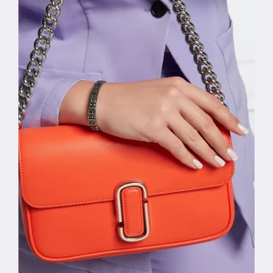 Marc Jacobs Bransoletka MONOGRAM ENGRAVED