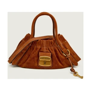 Marc Jacobs Kuferek THE SUEDE CRISTINA SMALL SATCHEL | zamsz