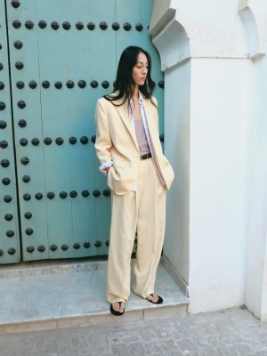 Marynarka garniturowa z lnu żółty - Kobieta - - MANGO