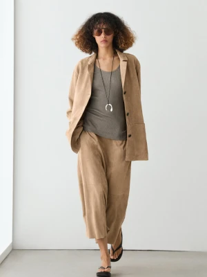 Marynarka Z Zamszowej Skóry Z Detalami Kieszeni - Piaskowy - - Massimo Dutti - Kobieta