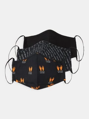 Maska z tkaniny Even&Odd