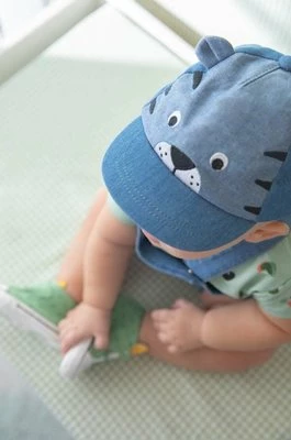 Mayoral Newborn czapka bawełniana dziecięca kolor niebieski z aplikacją