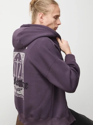 Medicine bluza męska kolor fioletowy z kapturem z nadrukiem