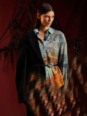 Medicine koszula damska kolor multicolor relaxed z kołnierzykiem klasycznym