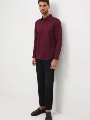 Medicine koszula męska kolor bordowy slim z kołnierzykiem klasycznym