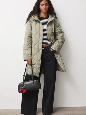 Medicine płaszcz pikowany damski