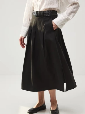 Medicine spódnica z rozcięciami