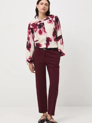Medicine spodnie damskie kolor bordowy fason chinos medium waist