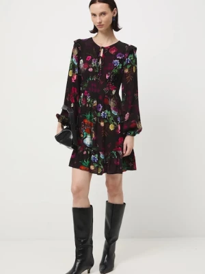 Medicine sukienka kolor bordowy mini rozkloszowana