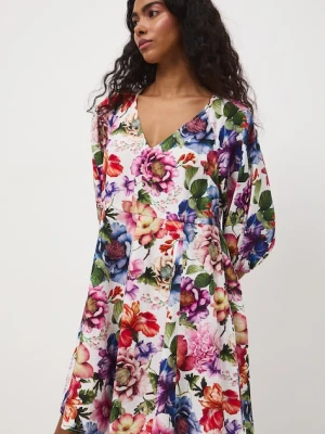 Medicine sukienka oversize z wiskozą