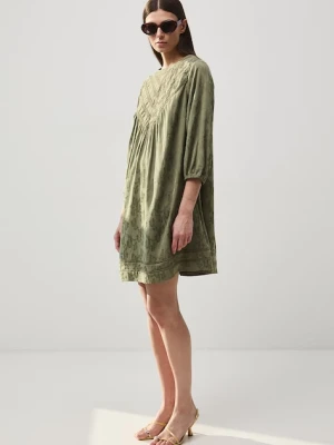 Medicine sukienka oversize z wiskozą