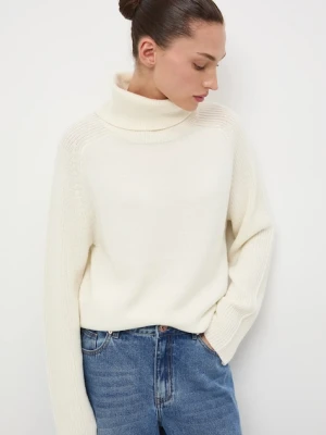 Medicine sweter z wełny merino kolor beżowy z golfem