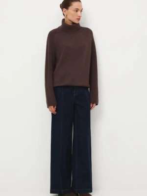 Medicine sweter z wełny merino kolor brązowy z golfem