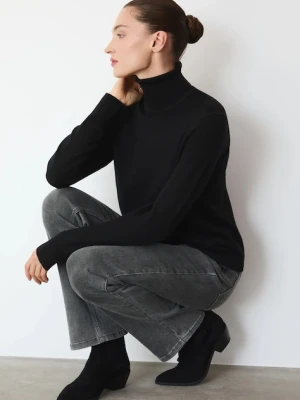 Medicine sweter z wełny merino kolor czarny z golfem