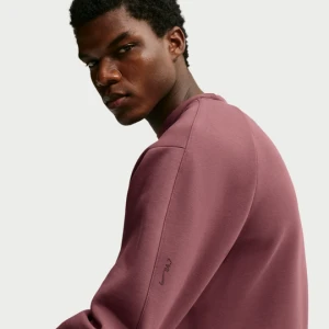 Męska bluza z półokrągłym dekoltem Dri-FIT Nike 24.7 ImpossiblySoft - Brązowy