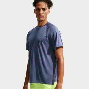 Męska koszulka z krótkim rękawem do biegania Dri-FIT ADV Nike Stride - Niebieski