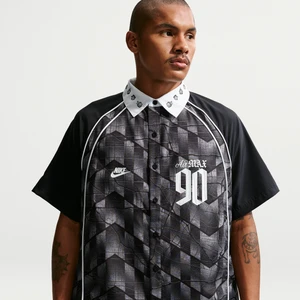 Zdjęcie produktu Męska koszulka z krótkim rękawem do kręgli Dri-FIT Nike SB Mad 90 Pack „Hypervenom” - Czerń
