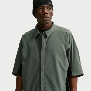 Męska koszulka z krótkim rękawem Dri-FIT Nike Tech Helios - Zieleń