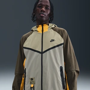 Męska kurtka z tkaniny z zamkiem na całej długości Windrunner Nike Tech - Brązowy
