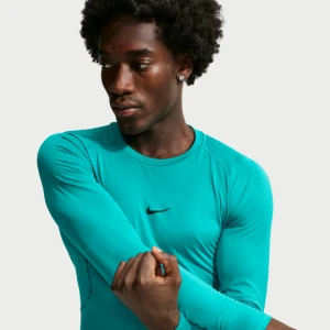 Męska przylegająca koszulka z długim rękawem do fitnessu Dri-FIT Nike Pro - Zieleń
