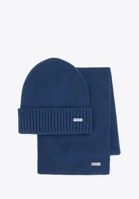 Męski komplet zimowy: czapka i szalik granatowy Wittchen