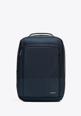 Męski plecak na laptopa 15,6” do samolotu granatowy Wittchen