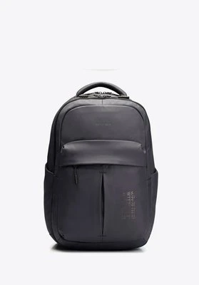 Męski plecak z kieszenią na laptopa 15,6” czarny Wittchen