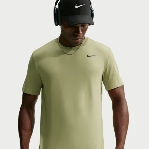 Męski T-shirt do fitnessu Nike Dri-FIT - Brązowy