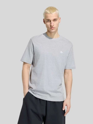 męski t-shirt o kroju regular fit z czystej bawełny adidas Originals Średnioszary melanż