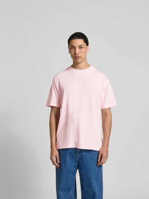 męski t-shirt o kroju regular fit z czystej bawełny Closed Mocnoróżowy