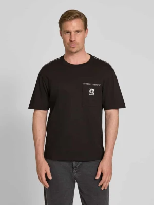 męski t-shirt o kroju regular fit z czystej bawełny model 'DARRO' HUGO