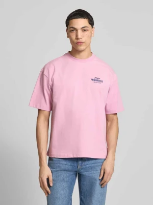 męski t-shirt o kroju regular fit z czystej bawełny model 'IN A RUSH' PROHIBITED