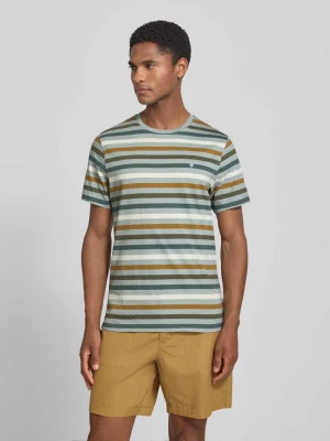 męski t-shirt o kroju regular fit z czystej bawełny model 'ROKEBY' Barbour Oliwkowy