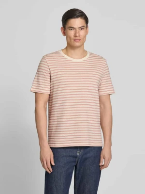 męski t-shirt o kroju regular fit z mieszanka bawełny model 'KEVIN' Selected Homme Złamany biały melanż