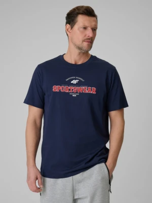 Męski t-shirt z nadrukiem 4F 4FWSS26TTSHM3324 - granatowy