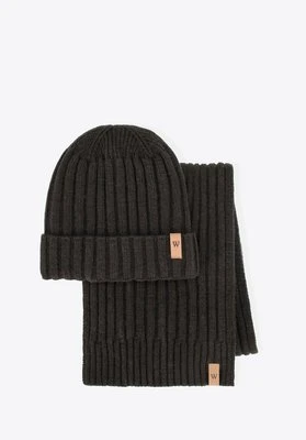 Męski zestaw zimowy z wełną ciemnozielony Wittchen