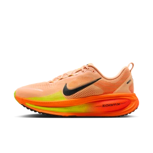Męskie buty do biegania po asfalcie Nike Vomero 18 - Pomarańczowy