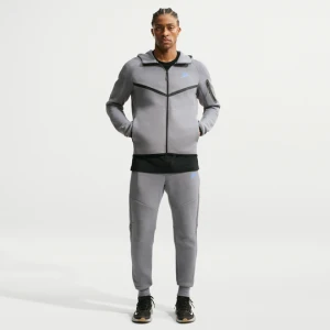Męskie dzianinowe joggery Nike Tech - Szary
