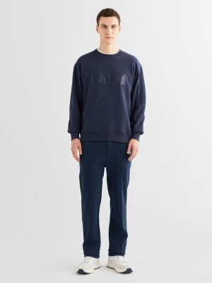 Męskie granatowe spodnie sportowe z kantem GANT