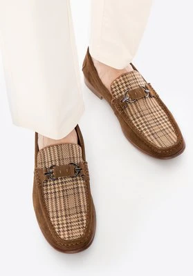 Męskie mokasyny z tkaniny w kratę brązowo - beżowe Wittchen