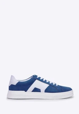 Męskie sneakersy z kontrastową podeszwą granatowe Wittchen