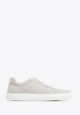 Męskie sneakersy zamszowe klasyczne jasny szare Wittchen