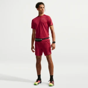 Męskie spodenki do biegania z wszytą bielizną 18 cm Nike Dri-FIT Stride - Czerwony