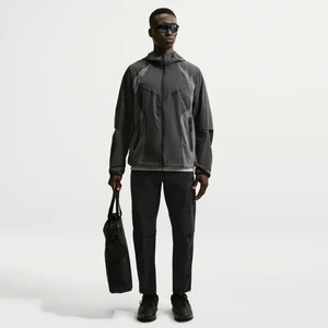 Męskie spodnie z tkaniny Nike Tech - Czerń