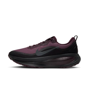 Męskie wodoszczelne buty do biegania po asfalcie Nike Vomero 18 GORE-TEX z detalami odbijającymi światło - Czerwony