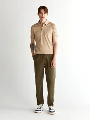 Męskie zielone spodnie typu jogger GANT