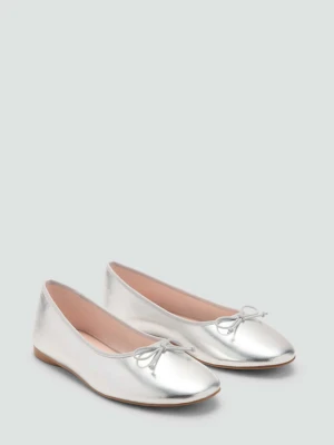 Metaliczne baleriny z kokardką srebrny - Dzieci - - MANGO KIDS