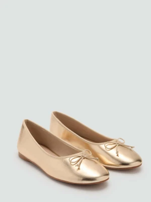 Metaliczne baleriny z kokardką złoty - Dzieci - - MANGO KIDS