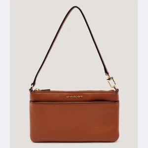 Michael Kors Skórzana kopertówka Jet Set