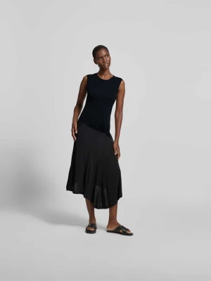Midikleid w kroju slim fit z czystej wiskozy Joseph Czarny